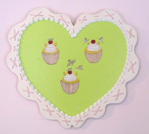 Nesting instinct (cupcakes and swallows)